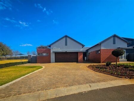 4 Bedroom House in Midstream Ridge Estate