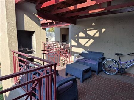 2 Bedroom Apartment in Vaalpark