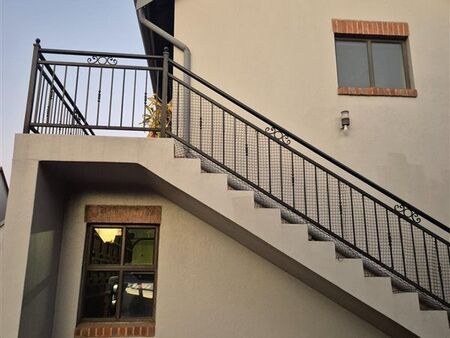 Bachelor apartment in Heritage Hill
