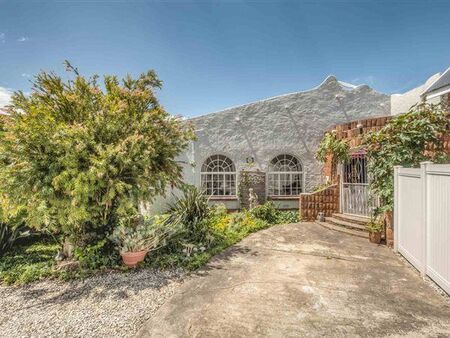 3 Bedroom House in Charlo