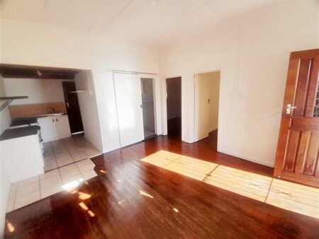2 Bedroom House in Forest Hill