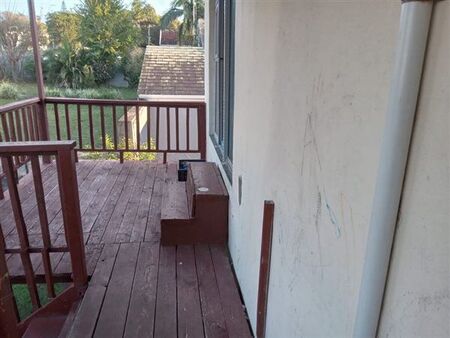 2 Bedroom Apartment in Sunny Ridge