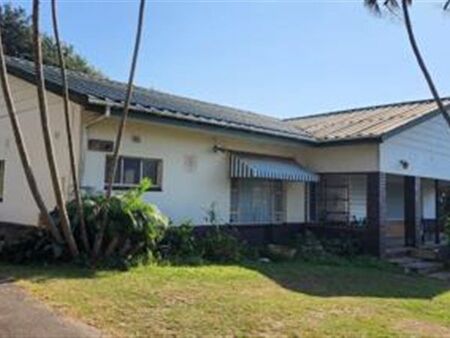 3 Bedroom House in Sea Park