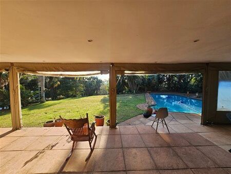 4 Bedroom House in Dawncliffe