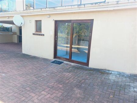 2 Bedroom Apartment in St Michaels on Sea