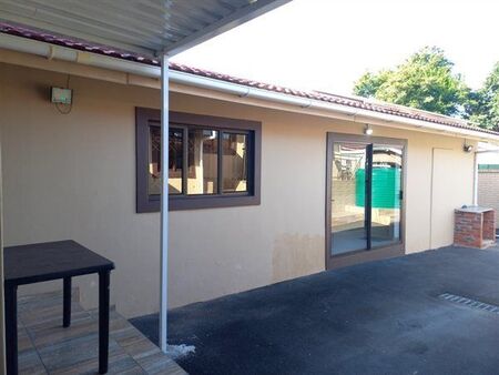 1 Bedroom Apartment in Escombe