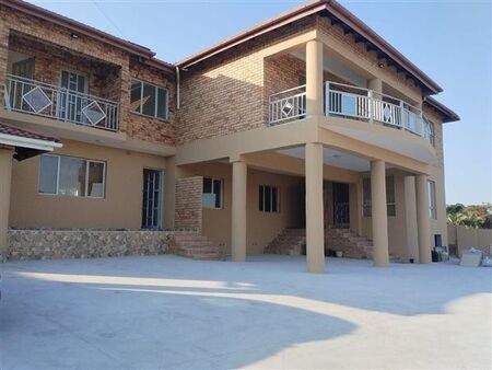 3 Bedroom Apartment in Mount Vernon