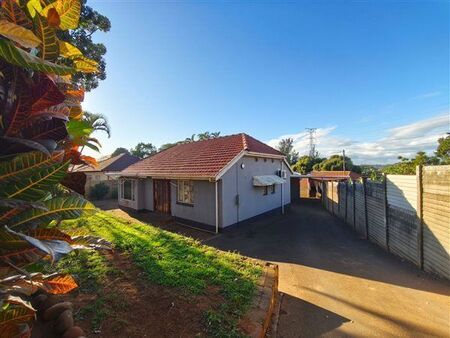 3 Bedroom House in Woodlands