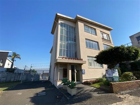 2.5 Bedroom Apartment in Morningside