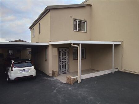 2 Bedroom House in Montford