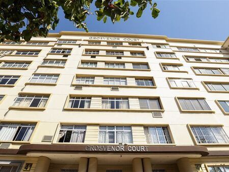 2.5 Bedroom Apartment in North Beach