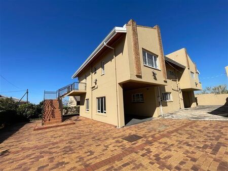 3 Bedroom House in Desainagar