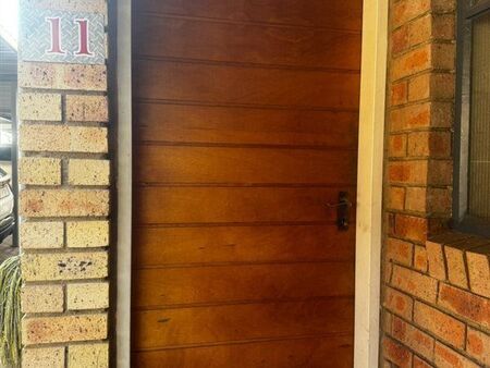 2 Bedroom Apartment in Weltevreden Park