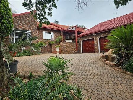3 Bedroom House in Wilro Park