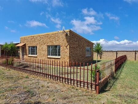 2 Bedroom Apartment in Randfontein