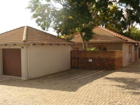 2 Bedroom Townhouse in Erasmuskloof