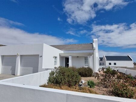 2 Bedroom House in St Helena Bay