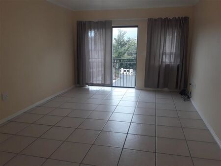 Bachelor apartment in Rondebosch