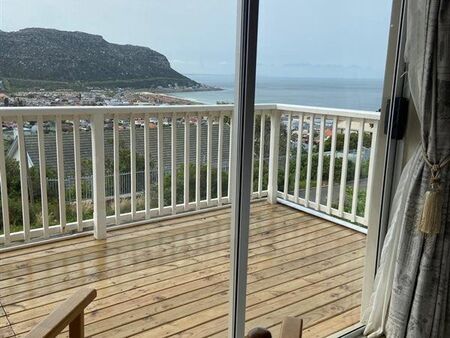 3 Bedroom Apartment in Fish Hoek
