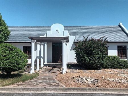 4 Bedroom House in Amandelrug