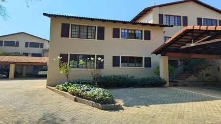 2 Bedroom duplex townhouse - sectional to rent in Morningside, Sandton