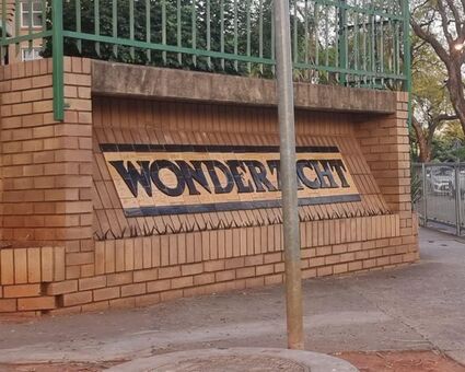 1 Bedroom flat to rent in Wonderboom South, Pretoria