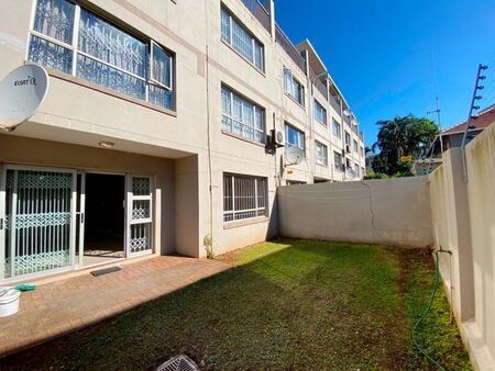 2 Bedroom apartment to rent in Morningside, Durban