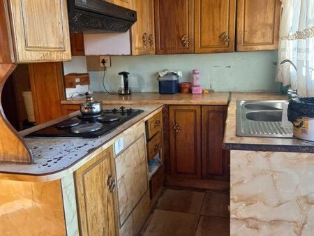3 Bedroom House in Meadowlands