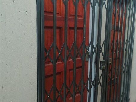 1 Bedroom Apartment in Protea Glen