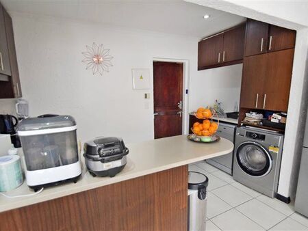 2 Bedroom House in Morningside
