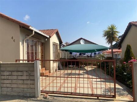 3 Bedroom House in Ormonde