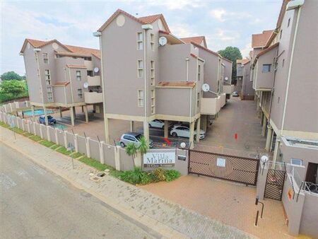 2 Bedroom Townhouse in Glenanda