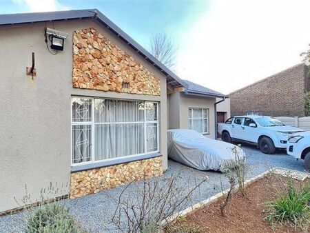 3 Bedroom House in Golf Park