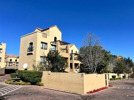 1 Bedroom Apartment in Sunninghill