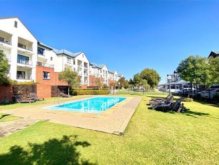3 Bedroom Apartment in Greenstone Hill