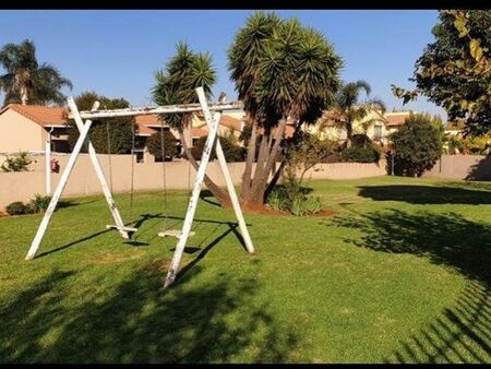 3 Bedroom Townhouse in Witfield