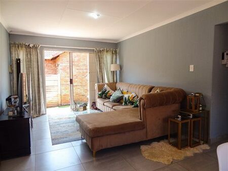 2 Bedroom Townhouse in Eldoraigne