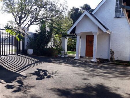 3 Bedroom House in Lakefield