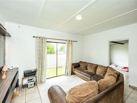 2 Bedroom House in Gonubie