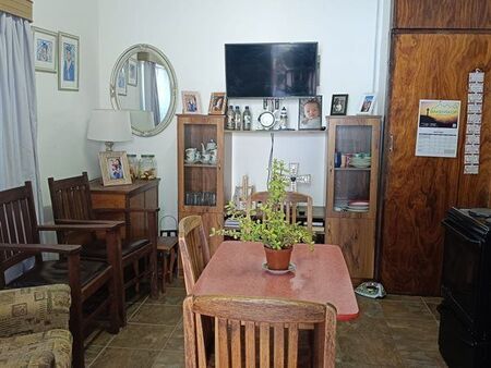 1 Bedroom Apartment in Hadison Park