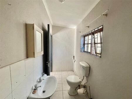 0.5 Bedroom Flat in Steiltes