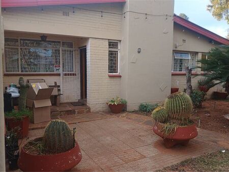 3 Bedroom House in Rhodesdene