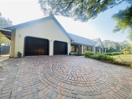 5 Bedroom House in Umhlanga Rocks