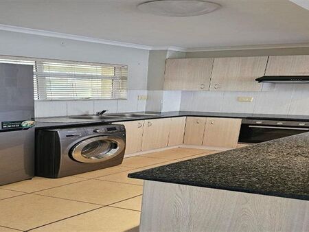 2 Bedroom Apartment in Umhlanga Ridge