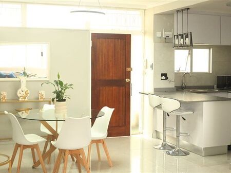2 Bedroom Apartment in North Beach
