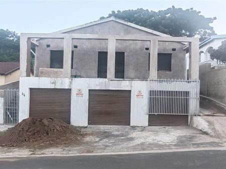 2 Bedroom House in Woodhurst