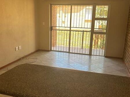 2 Bedroom Apartment in Honeydew