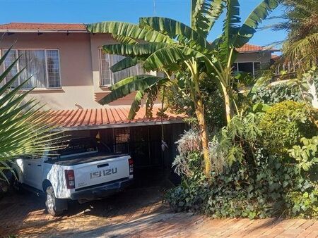 3 Bedroom Townhouse in Constantia Park