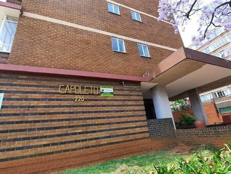 1.5 Bedroom Apartment in Muckleneuk