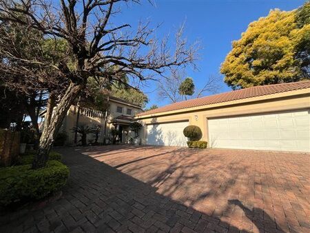 4 Bedroom House in Waterkloof